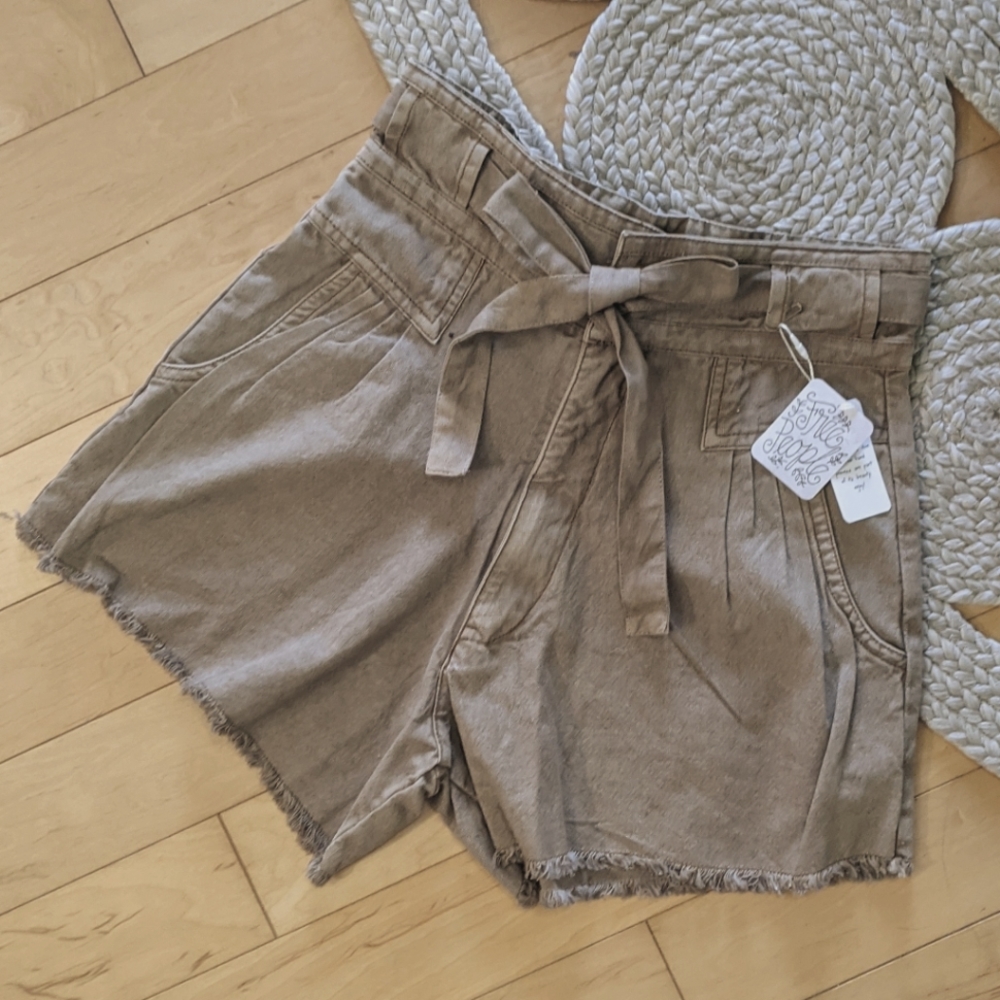 NWT free people shorts Khaki Neutral